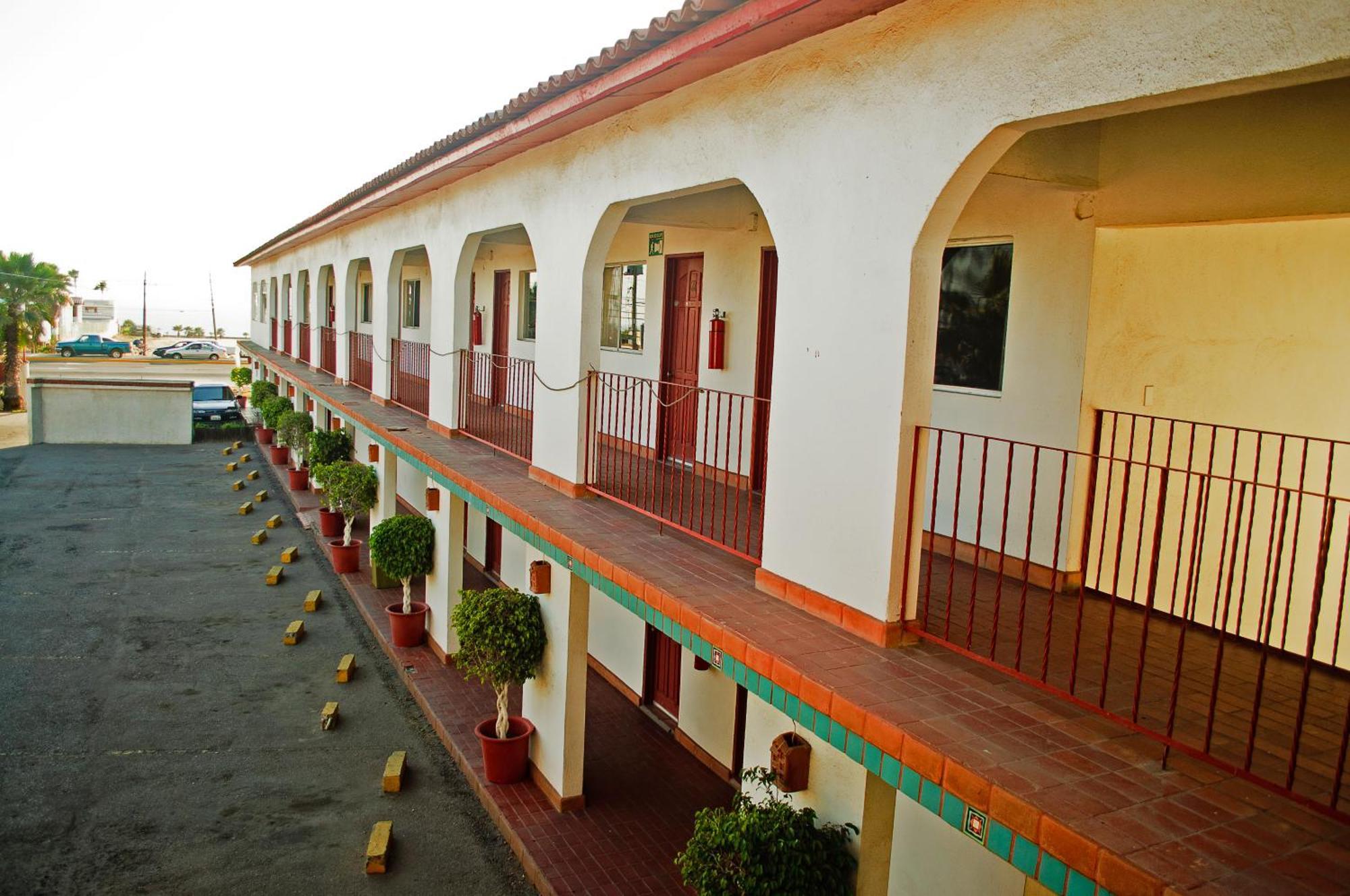 Hotel El Sausalito Энсенада Экстерьер фото